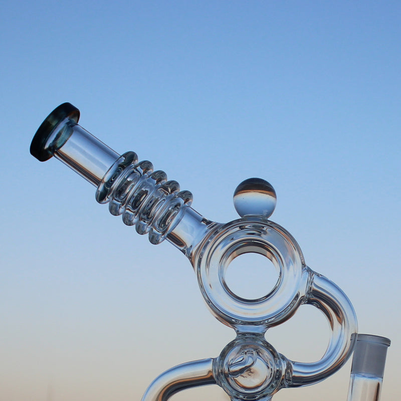 Elevate Your Smoking Experience with Our Dual Perc Recycler Style Water Pipe