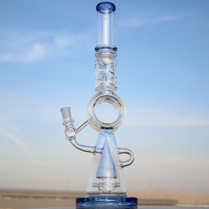 Experience Epic Rips with Our 18-Inch Glass Water Pipe!