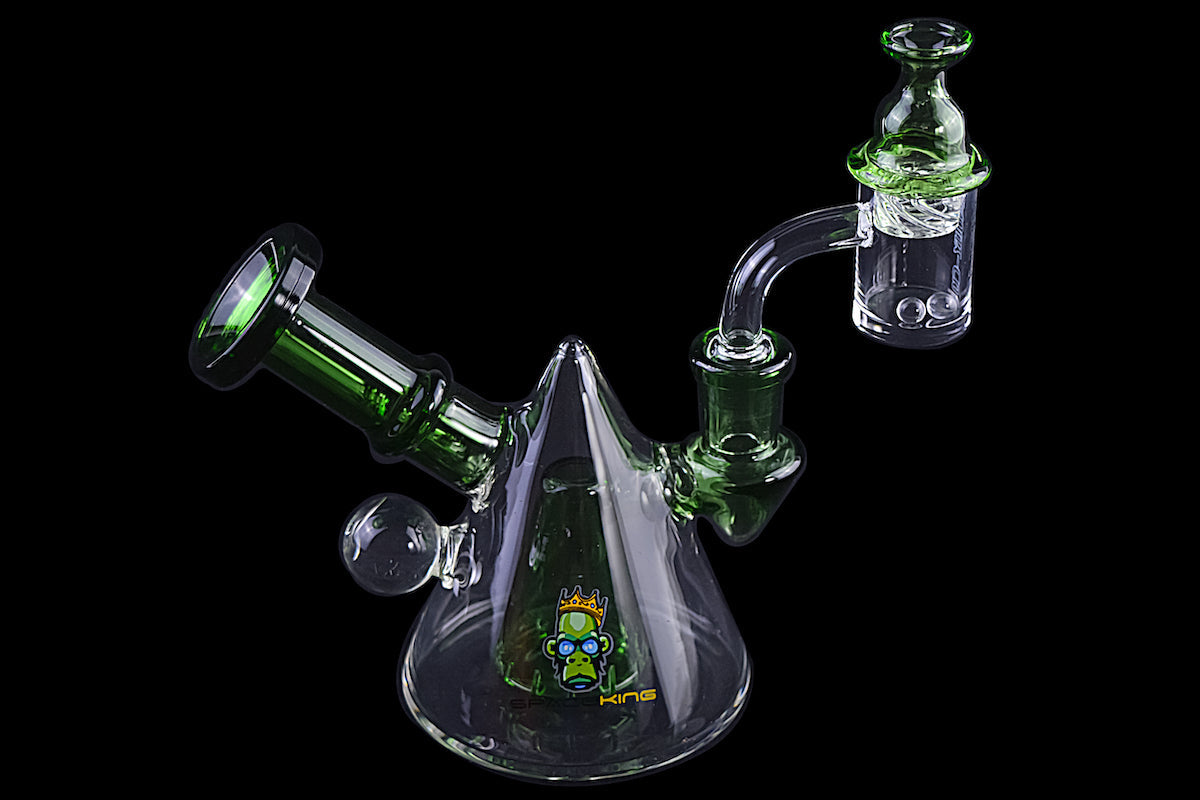 Elevate Your Experience with the Space King Glass Mini Rig!