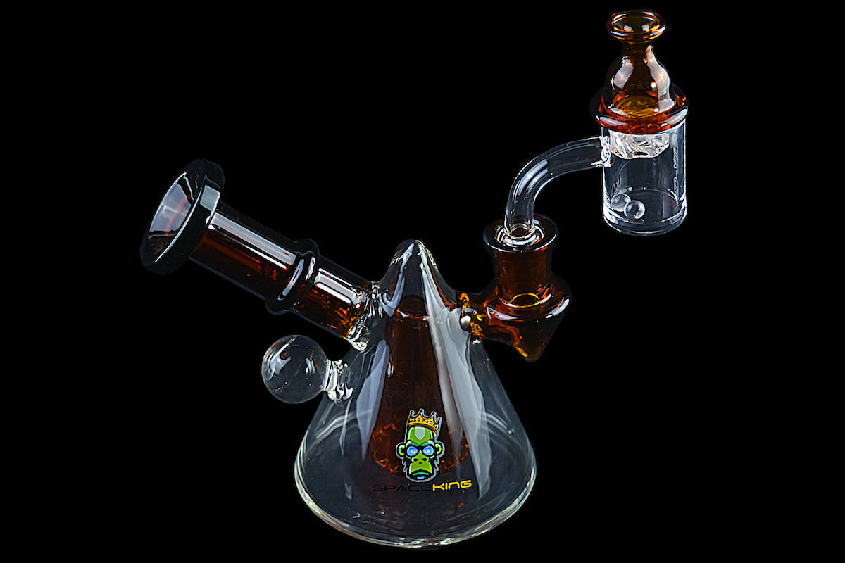 Elevate Your Experience with the Space King Glass Mini Rig!