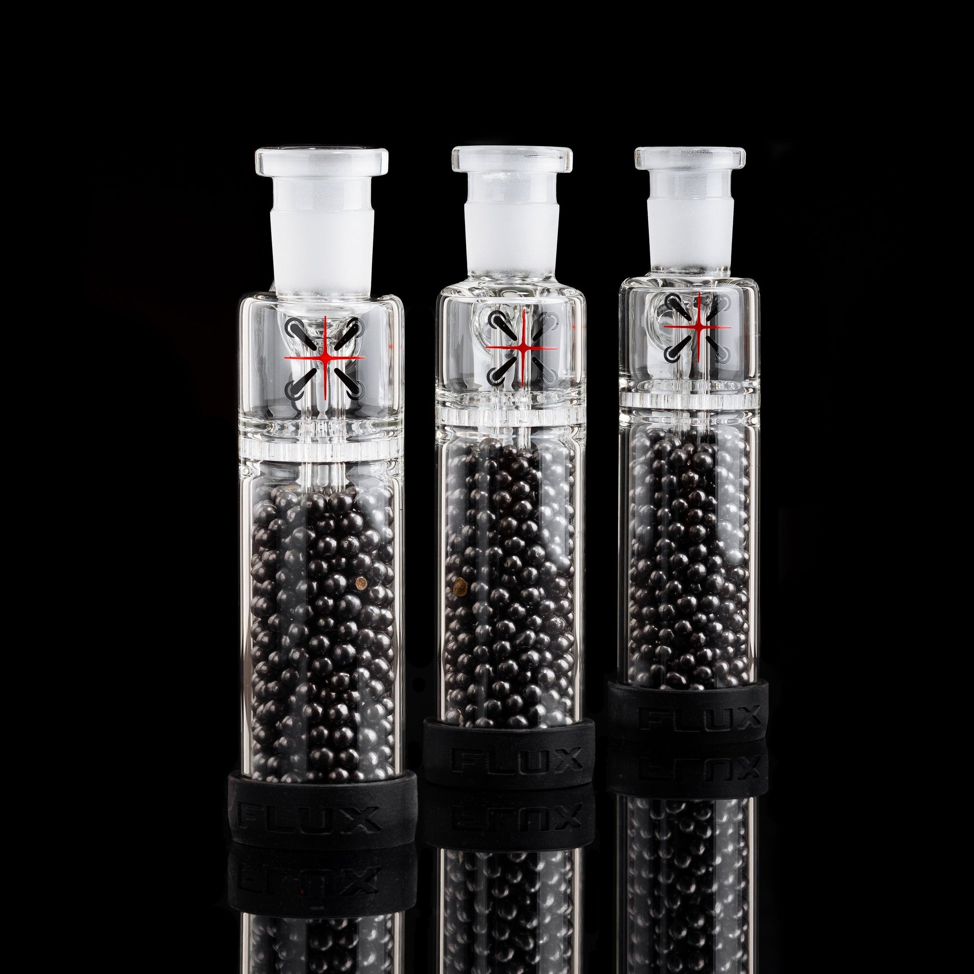 Glass grinders with black peppercorns for the FLUX Fusion Plus Carbon Ball Filter